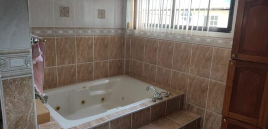 San Pedro Sula Casa en Venta en Colonia San Roberto de Sula