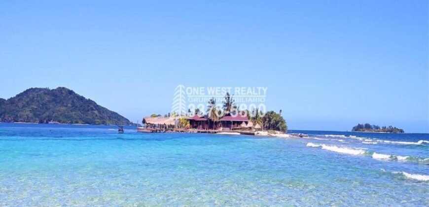 Lote de 3.6 Acres en Venta En Islas de la Bahia Cayos Cochinos