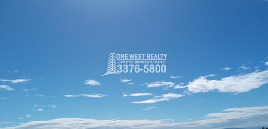Lote de 3.6 Acres en Venta En Islas de la Bahia Cayos Cochinos