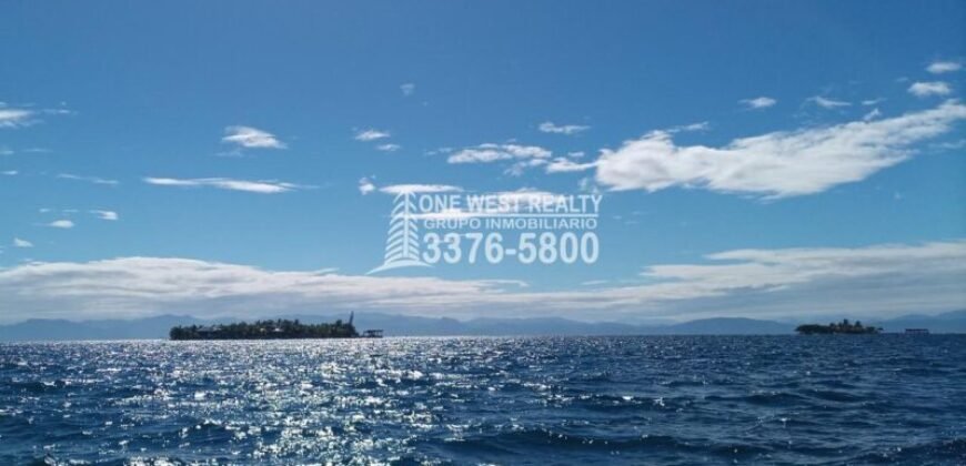 Lote de 3.6 Acres en Venta En Islas de la Bahia Cayos Cochinos