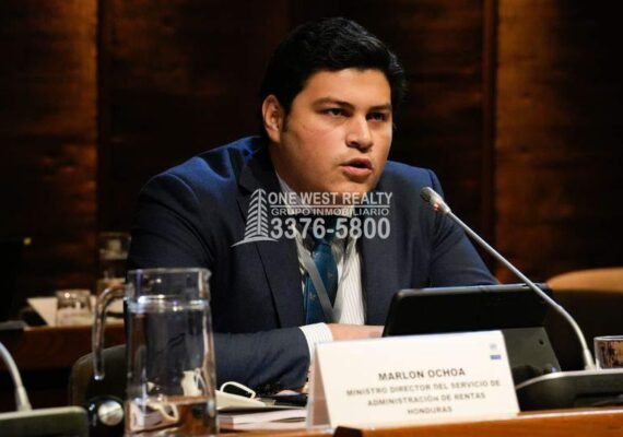 El director del SAR asegura que con reformas Mipymes tendrán acceso al crédito