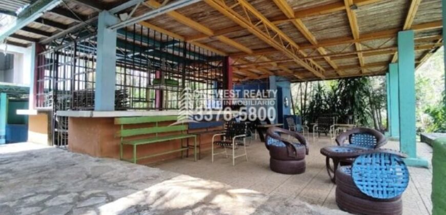 Finca Turística en Venta con Parque Acuático, Apartamentos y Restaurante