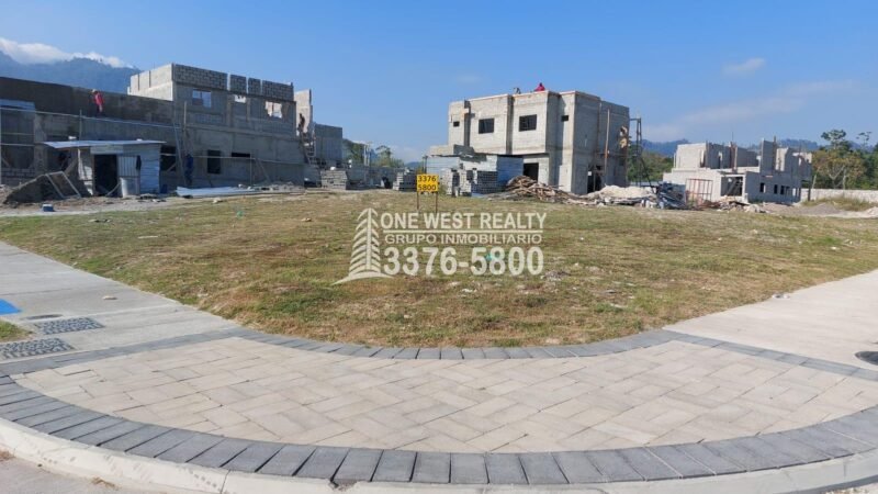 ultimo terreno en venta ciudad jaragua llame al 33765800