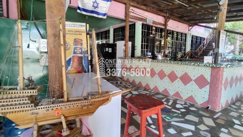 Venta de Propiedad frente a la Playa en Omoa Cortes Honduras