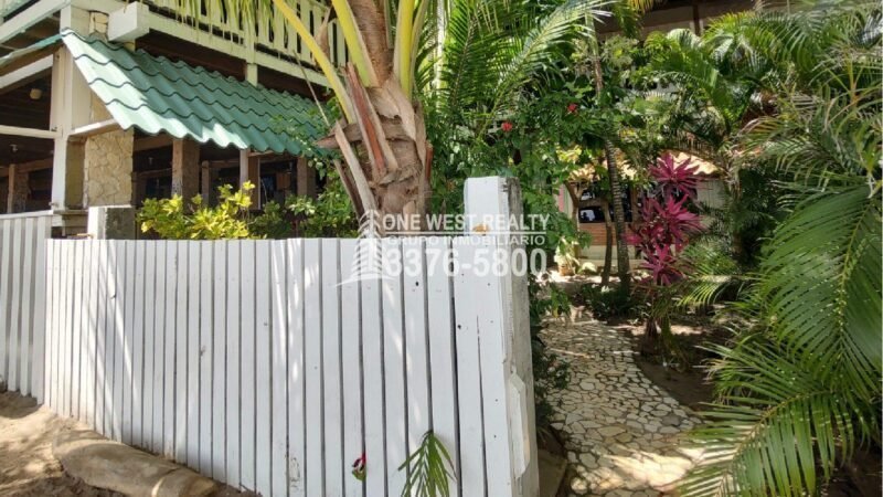 Venta de Propiedad frente a la Playa en Omoa Cortes Honduras