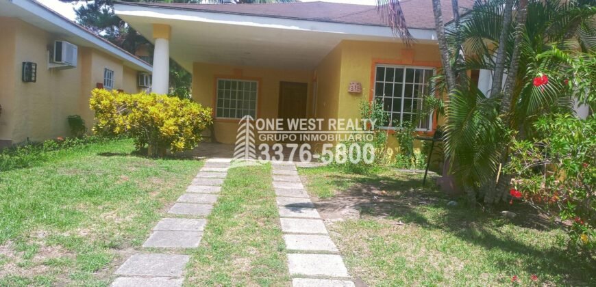 Venta de Villa en La Ceiba Atlántida en Complejo turístico Palma Real