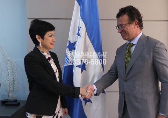 Honduras examinará acuerdos de comercio libre con el fin de fomentar la capacidad productiva