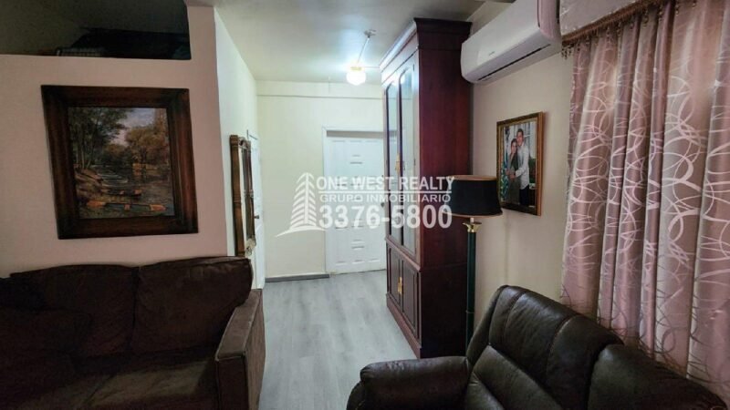 Casa en venta para uso comercial o residencial en Colonia Trejo