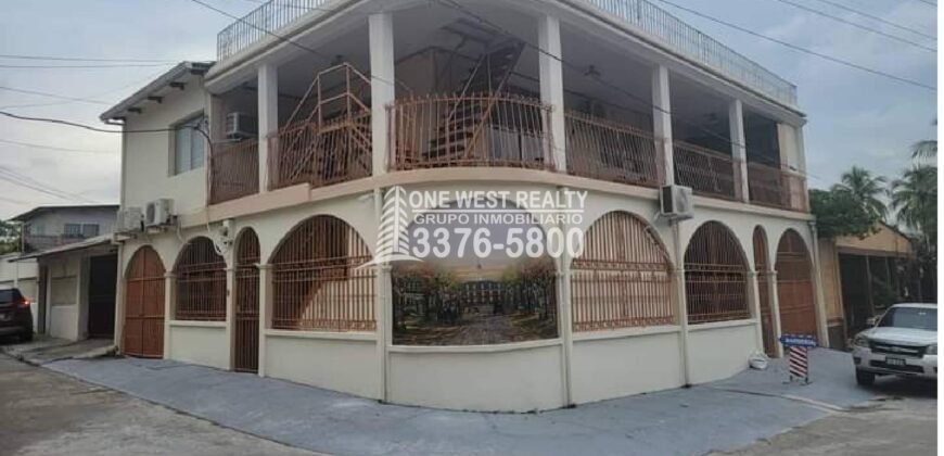 Casa en venta para uso comercial o residencial en Colonia Trejo