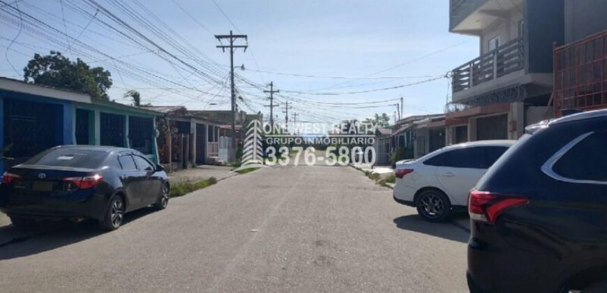 El Progreso Yoro venta de edificio comercial con sistema solar