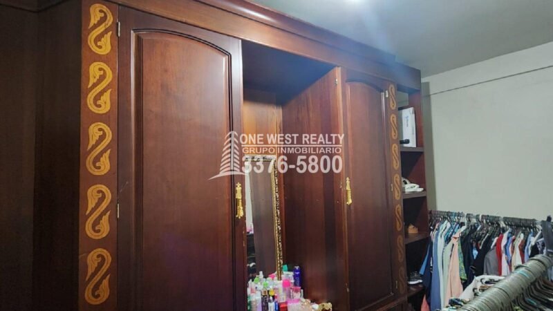 Casa en venta para uso comercial o residencial en Colonia Trejo
