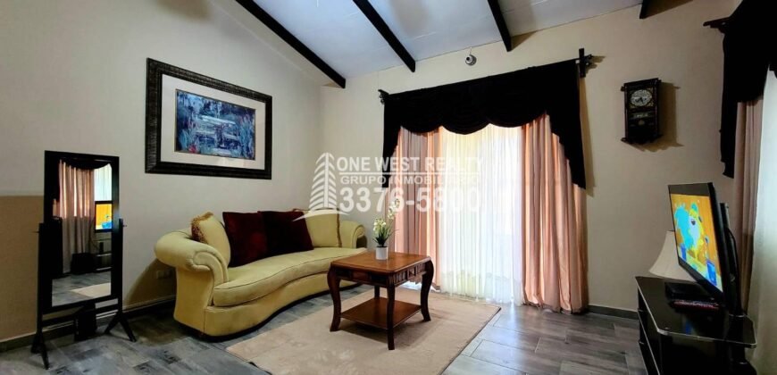 Casa en venta para uso comercial o residencial en Colonia Trejo