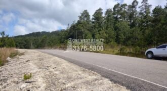 Terreno en venta a orilla de carretera en La Esperanza Intibuca Honduras