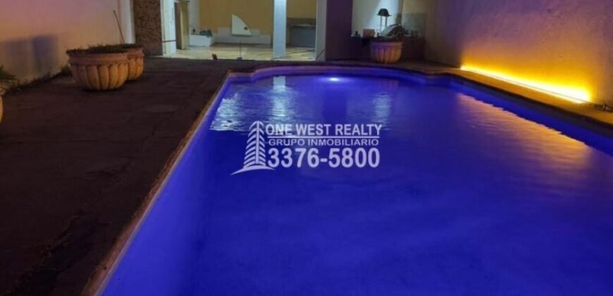 Sale of House with Commercial Premises in Bahía de Banderas, Nayarit, Mexico