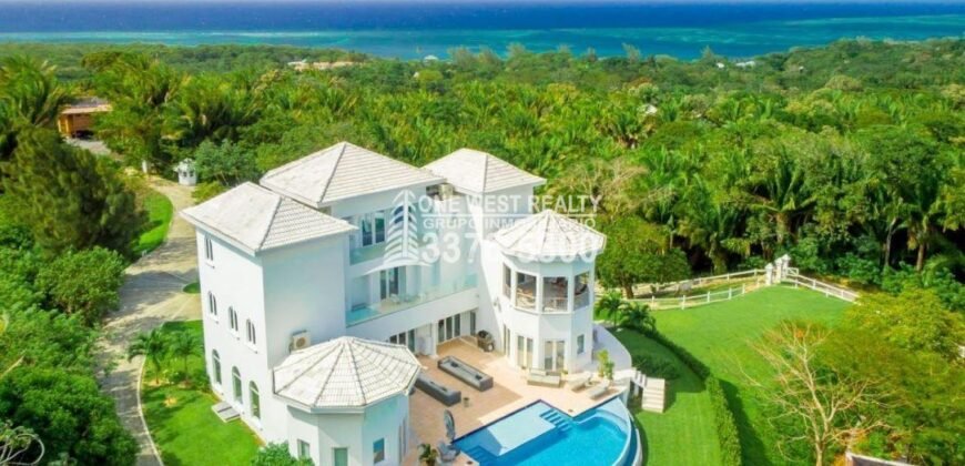 Palmetto Bay, House For Sales Roatan, Honduras