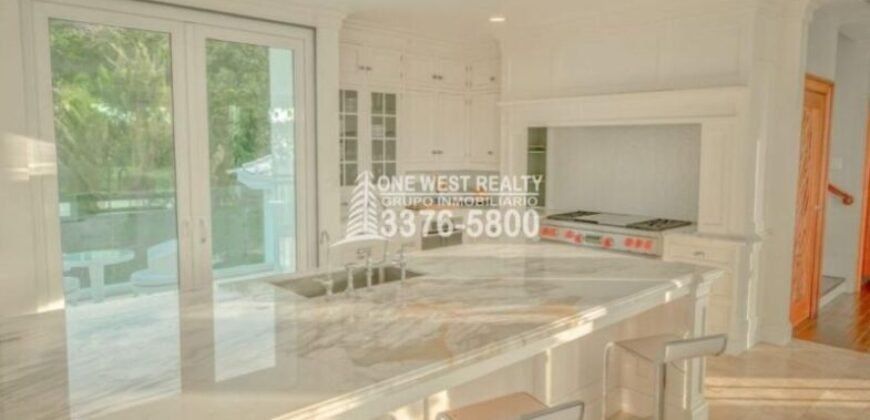 Palmetto Bay, House For Sales Roatan, Honduras