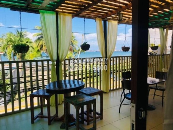 Venta de Hotel frente a la Playa en Puerto Cortes, Honduras