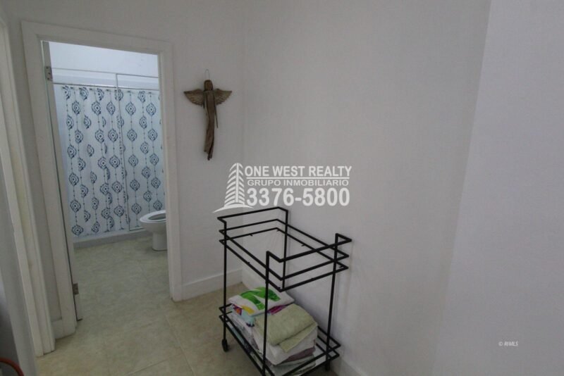Jardines de Catalina, Roatán Land for Sale Condo B-6