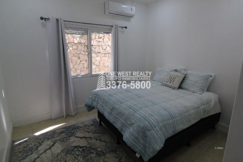 Jardines de Catalina, Roatán Land for Sale Condo B-6