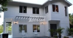 Gibson Bitght sales in Roatan, Honduras