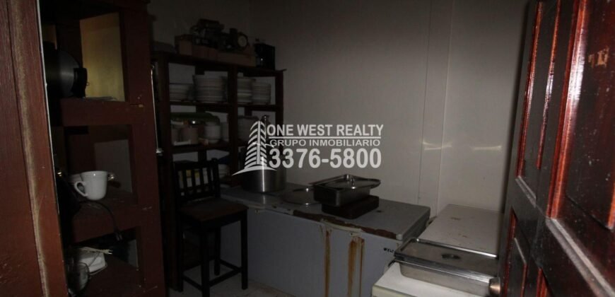 Oak Ridg, Homes and Condos 56 Acres, Roantan Honduras