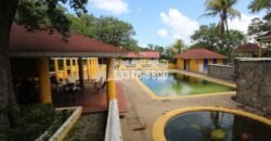 Oak Ridg, Homes and Condos 56 Acres, Roantan Honduras
