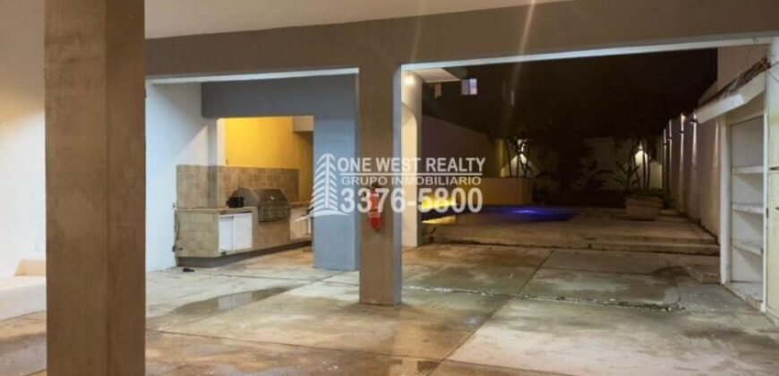 Sale of House with Commercial Premises in Bahía de Banderas, Nayarit, Mexico