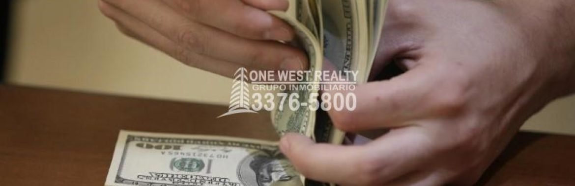 Economistas hondureños alertan sobre escasez de dólares y urgencia por revisar la política monetaria