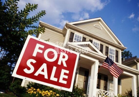 Realtors Across the U.S. Contemplate Career Paths Amidst Industry Upheaval