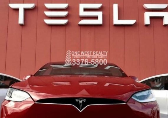 Las acciones de tesla registran un incremento del 17,5 % tras la visita de Elon Musk a China