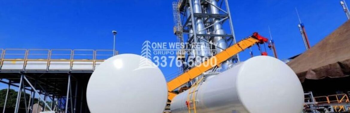 Inversión Histórica en Energía Limpia Impulsa el Futuro Sostenible de Roatán