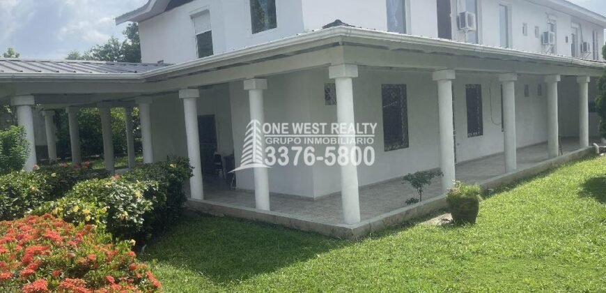 Luxurious Mansion for Sale in El Progreso Yoro