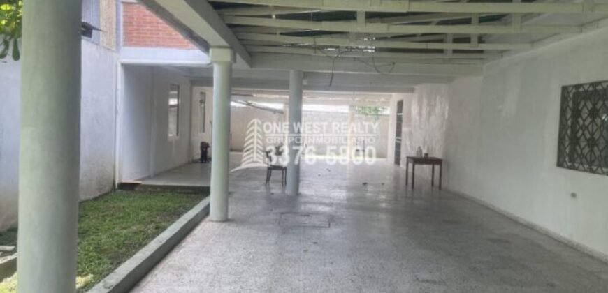 Luxurious Mansion for Sale in El Progreso Yoro