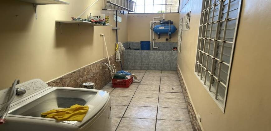 Casa en Venta en Colonia Miguel Ángel Pavón San Pedro Sula Casa en Venta en Colonia Miguel Ángel Pavón San Pedro Sula