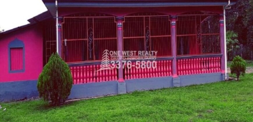 Jutiapa Atlántida Casa Grande En Venta a Orilla de Carretera