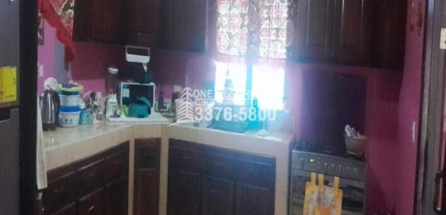 Jutiapa Atlántida Casa Grande En Venta a Orilla de Carretera