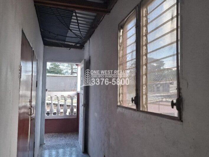Se Vende Casa de dos niveles en Barrio Guadalupe, San Pedro Sula