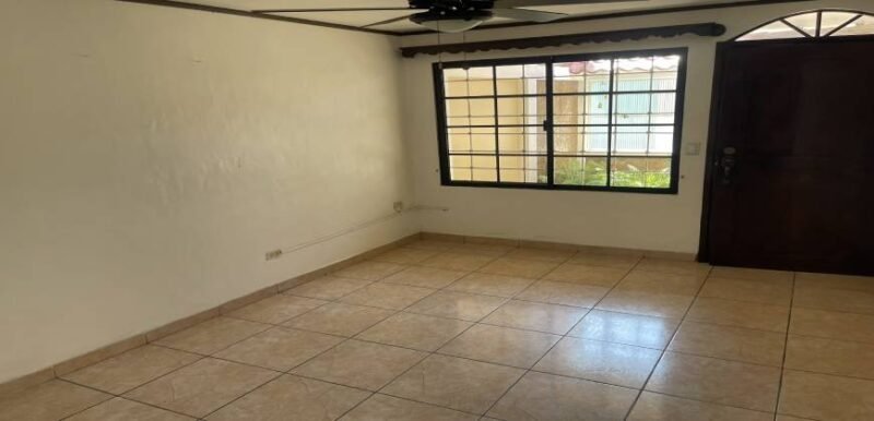 Casa en Venta en Colonia Miguel Ángel Pavón San Pedro Sula