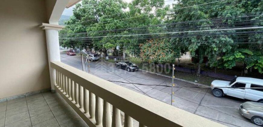 Townhouse en Venta – Colonia Trejo San Pedro Sula | 6 HBT. 4.5 Baños |89.64 m²