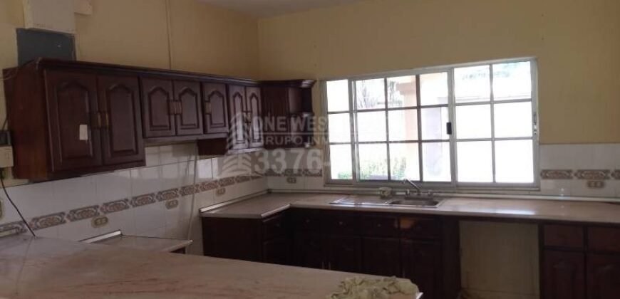 Casa en Venta en Jardines del Valle, San Pedro Sula l 574.51 vrs² l 368.31 m²