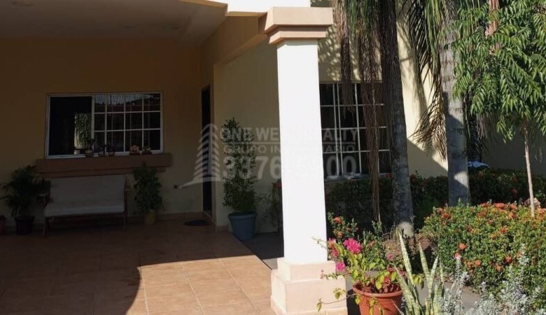 Casa en Venta en Jardines del Valle, San Pedro Sula l 574.51 vrs² l 368.31 m²