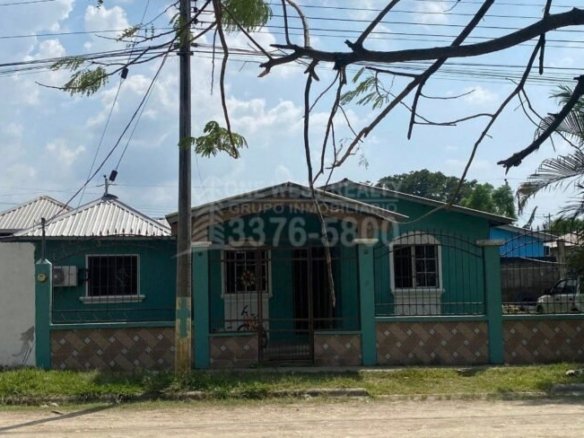 Casa en Venta en Residencial La Romana