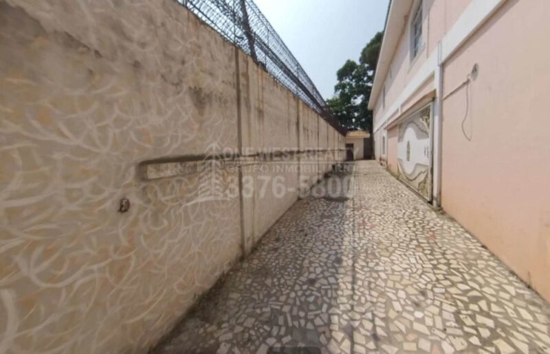 Casa en Venta en Residencial Quitas el Dorado San Pedro Sula l 635.00 m² (VENDIDA)