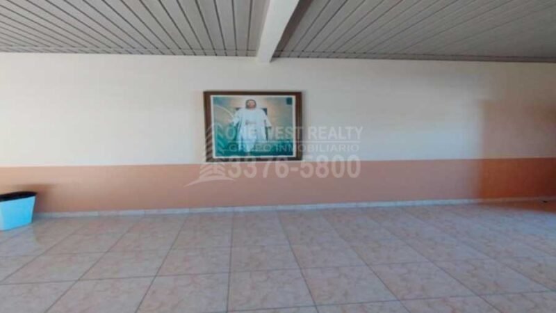 Propiedad Comercial de Dos Plantas en Venta – San Pedro Sula