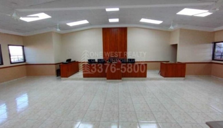 Propiedad Comercial de Dos Plantas en Venta – San Pedro Sula