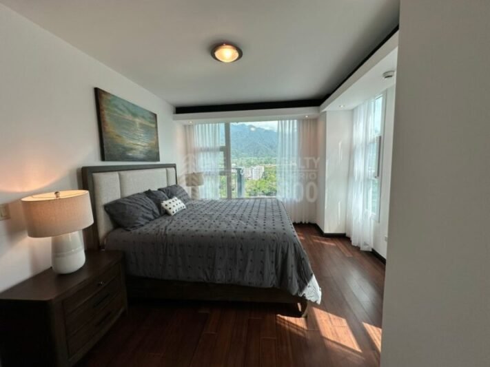 Igvanas Tara Condominio en Venta | #33-PB, 270 m² (2,911 ft²)