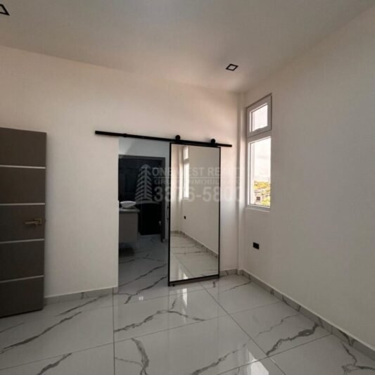 Condominios Villa Elvia en Casa Maya III- San Pedro Sula | 2 Habitaciones, 2 Baños