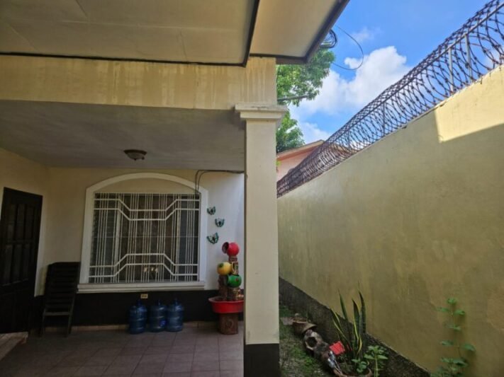 Casa en Venta en Residencial Montecarlo 2 Plantas, 3-Hab., 2-Baños