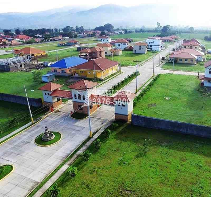 Residencial La Granja