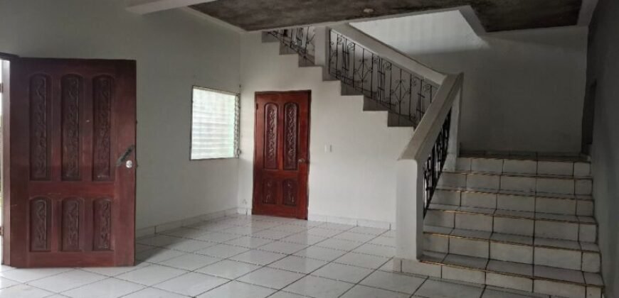 Casa en Venta en Barrio San Francisco, El Progreso | 5 Habitaciones, 5 Baños